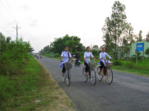 Terrakia - Viatge pel Mekong - Laos, Cambodja, Vietnam Viatge pel Mekong - Laos, Cambodja, Vietnam